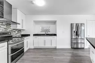 12001 SW 41st Dr, Miami, FL 33175 - Photo 3