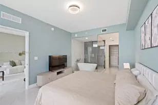 700 NE 24th St, Miami, FL 33137 - Photo 17