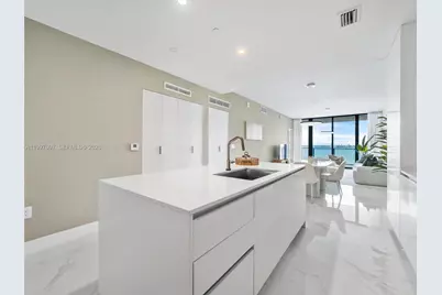 700 NE 24th St #606, Miami, FL 33137 - Photo 9