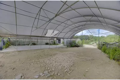 40350 SW 209th Ave, Homestead, FL 33034 - Photo 17