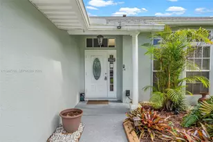 694 SE Karrigan Terrace, Port Saint Lucie, FL 34983 - Photo 13