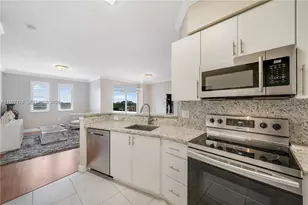 9021 SW 94th St, Miami, FL 33176 - Photo 13