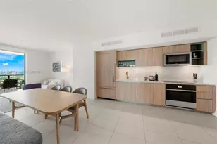 159 NE 6th St, Miami, FL 33132 - Photo 7