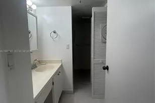 290 174th St, Sunny Isles Beach, FL 33160 - Photo 15