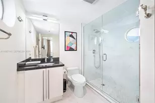 226 Ocean Dr, Miami Beach, FL 33139 - Photo 33