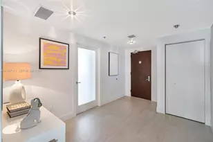 226 Ocean Dr, Miami Beach, FL 33139 - Photo 9