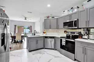 1201 NW 192nd Ln, Pembroke Pines, FL 33029 - Photo 5