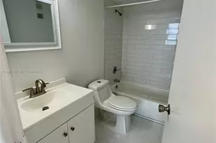 770 Claughton Island Dr, Miami, FL 33131 - Photo 7