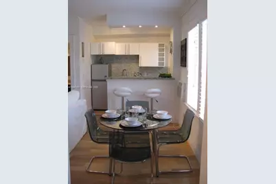 1611 Michigan Ave #13, Miami Beach, FL 33139 - Photo 9