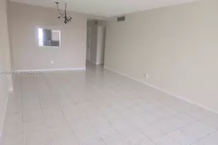 320 NE 12th Ave, Hallandale Beach, FL 33009 - Photo 3