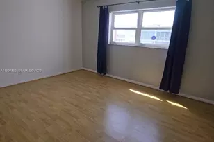 320 NE 12th Ave, Hallandale Beach, FL 33009 - Photo 17