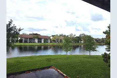 9803 NW 37th St, Sunrise, FL 33351 - Photo 13
