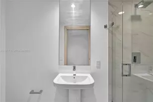 801 S Miami Ave, Miami, FL 33130 - Photo 15