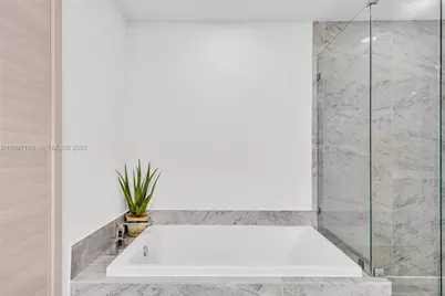 801 S Miami Ave #1106, Miami, FL 33130 - Photo 29