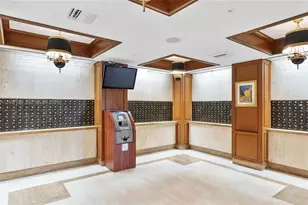 6039 Collins Ave, Miami Beach, FL 33140 - Photo 41