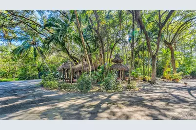 15425 SW 268th St, Homestead, FL 33032 - Photo 11