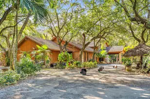 15425 SW 268th St, Homestead, FL 33032 - Photo 5