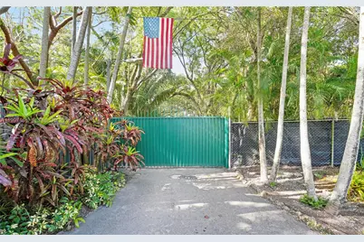 15425 SW 268th St, Homestead, FL 33032 - Photo 5