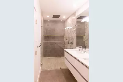 429 Deer Run, Miami Springs, FL 33166 - Photo 27