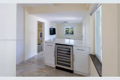 429 Deer Run, Miami Springs, FL 33166 - Photo 21