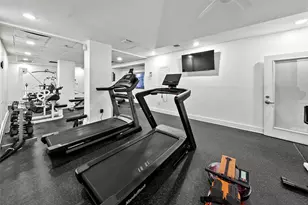 6450 Collins Ave, Miami Beach, FL 33141 - Photo 25