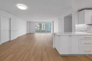 555 NE 34th St, Miami, FL 33137 - Photo 31