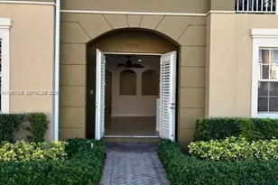 5762 Hampton, Tamarac, FL 33321 - Photo 3