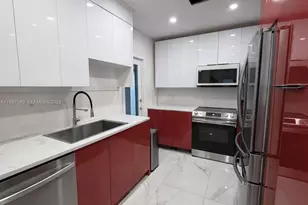 1215 Kasim St, Opa-Locka, FL 33054 - Photo 5