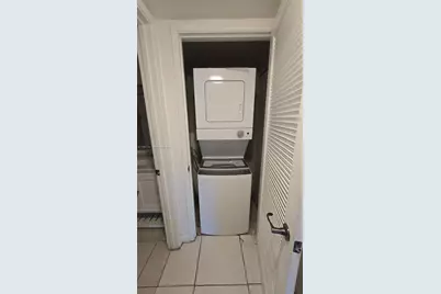 702 NW 87th Ave #309, Miami, FL 33172 - Photo 9