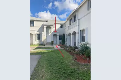 870 NE 212th Ter #3, Miami, FL 33179 - Photo 1
