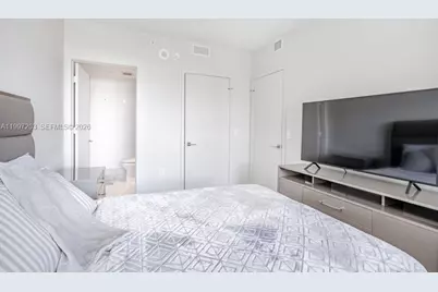 650 NE 32nd St #2005, Miami, FL 33137 - Photo 17
