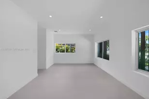 19721 NE 23 Ave, Miami, FL 33180 - Photo 31