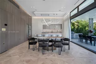 1045 W 47th Ct, Miami Beach, FL 33140 - Photo 7