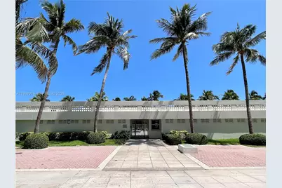 2899 Collins Ave #424, Miami Beach, FL 33140 - Photo 31
