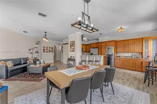 10012 NW 7th St, Miami, FL 33172 - Photo 1