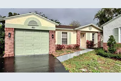 821 W Beckley Sq #821, Davie, FL 33325 - Photo 1