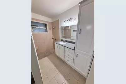 821 W Beckley Sq #821, Davie, FL 33325 - Photo 11