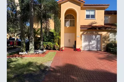 194 Maple Ter, Davie, FL 33325 - Photo 3
