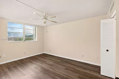 5801 NW 62nd Ave #106, Tamarac, FL 33319 - Photo 21