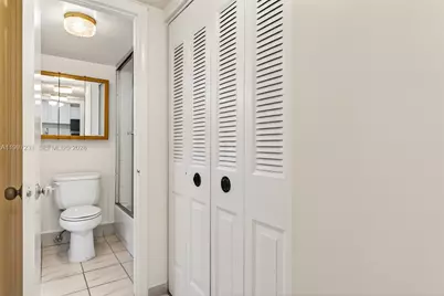 5801 NW 62nd Ave #106, Tamarac, FL 33319 - Photo 17