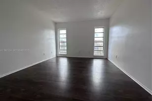 4848 NW 24th Ct, Lauderdale Lakes, FL 33313 - Photo 11