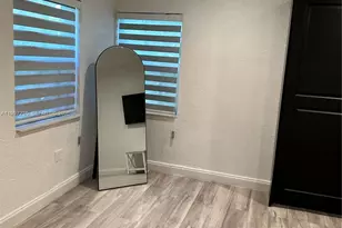 8401 Crespi Blvd, Miami Beach, FL 33141 - Photo 5