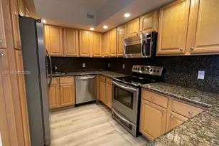 5600 Collins Ave, Miami Beach, FL 33140 - Photo 21