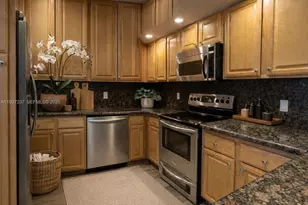 5600 Collins Ave, Miami Beach, FL 33140 - Photo 19