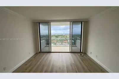 5600 Collins Ave #16N, Miami Beach, FL 33140 - Photo 19