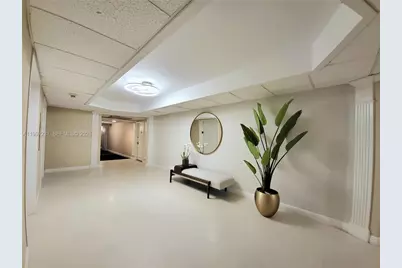 5600 Collins Ave #16N, Miami Beach, FL 33140 - Photo 37