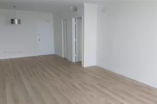 5600 Collins Ave, Miami Beach, FL 33140 - Photo 29