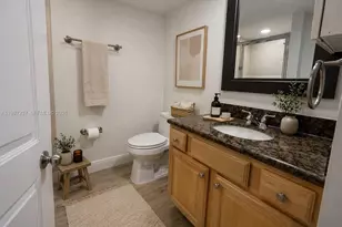 5600 Collins Ave, Miami Beach, FL 33140 - Photo 21