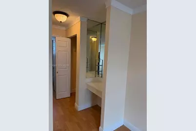 447 NE 195th St #309, Miami, FL 33179 - Photo 17