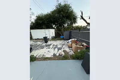 502 NE 163rd St, Miami, FL 33162 - Photo 15